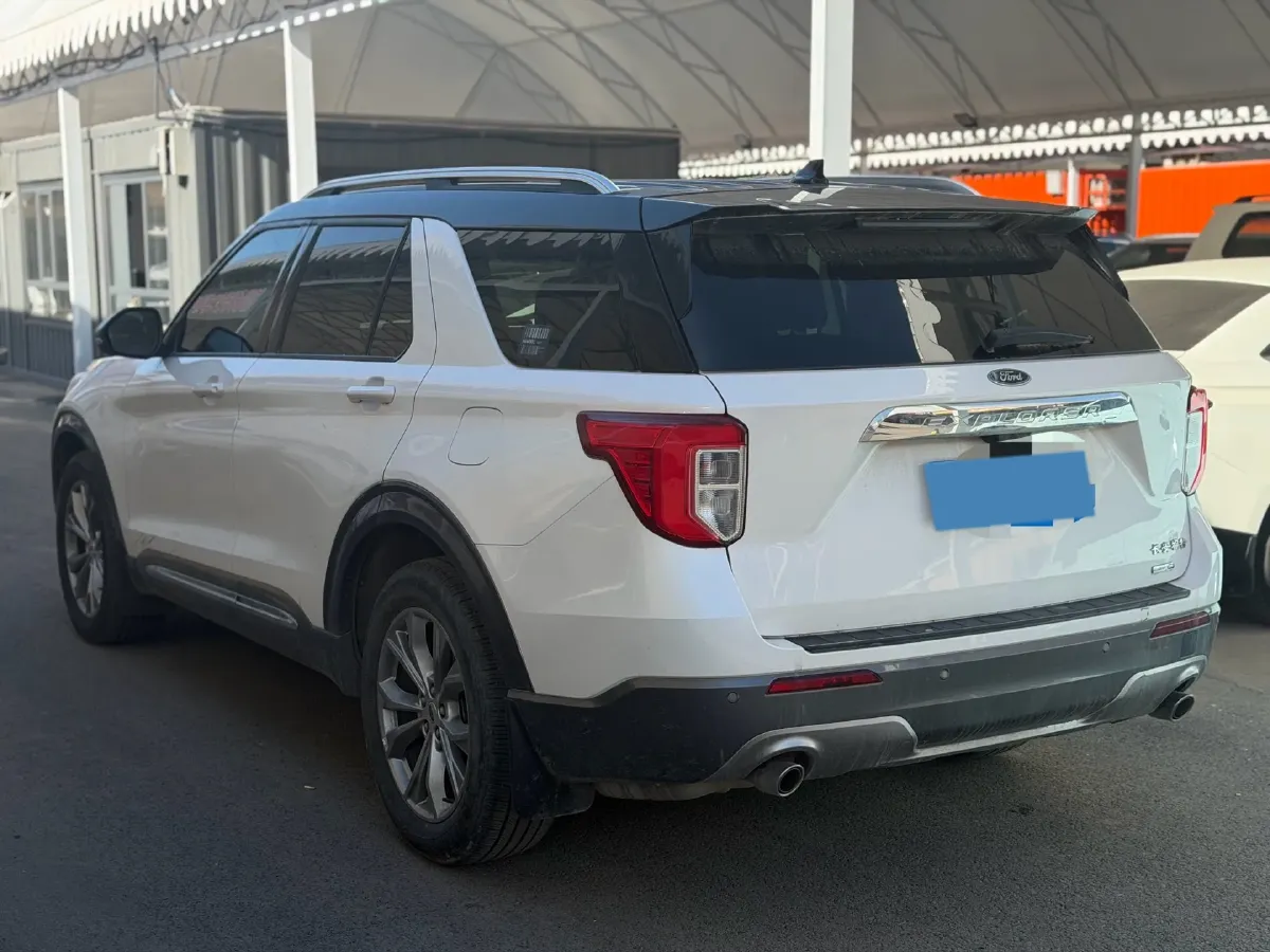 2020 Ford Explorer 2.3T 276HP L4 10AT,autocango,china used car exporter,china ev exporter,chinese used car exporter,chinese used ev exporter