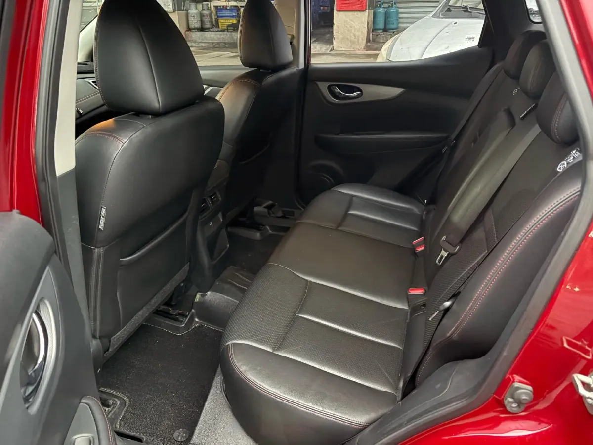 2021 Nissan Qashqai 2.0L 151HP L4 CVT,autocango,china used car exporter,china ev exporter,chinese used car exporter,chinese used ev exporter