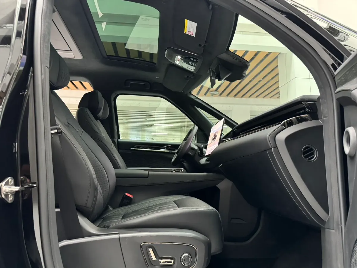 2024 Zeekr 009 BEV 108KWH,autocango,china used car exporter,china ev exporter,chinese used car exporter,chinese used ev exporter