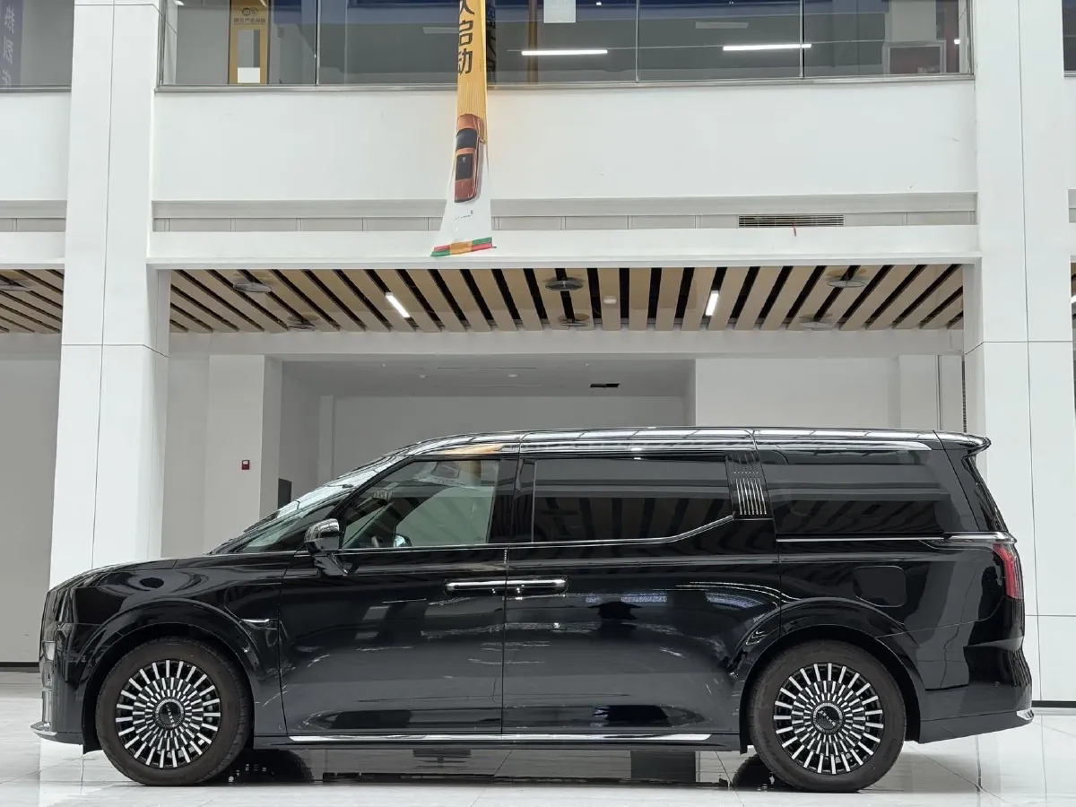 2024 Zeekr 009 BEV 108KWH,autocango,china used car exporter,china ev exporter,chinese used car exporter,chinese used ev exporter