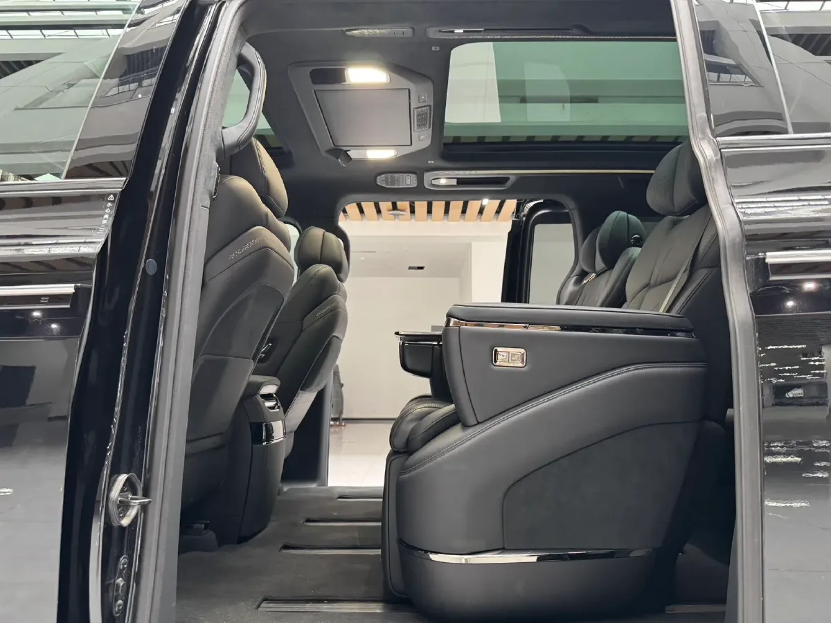 2024 Zeekr 009 BEV 108KWH,autocango,china used car exporter,china ev exporter,chinese used car exporter,chinese used ev exporter