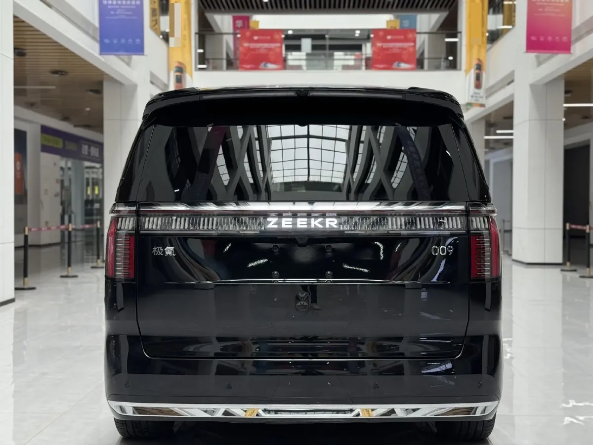 2024 Zeekr 009 BEV 108KWH,autocango,china used car exporter,china ev exporter,chinese used car exporter,chinese used ev exporter