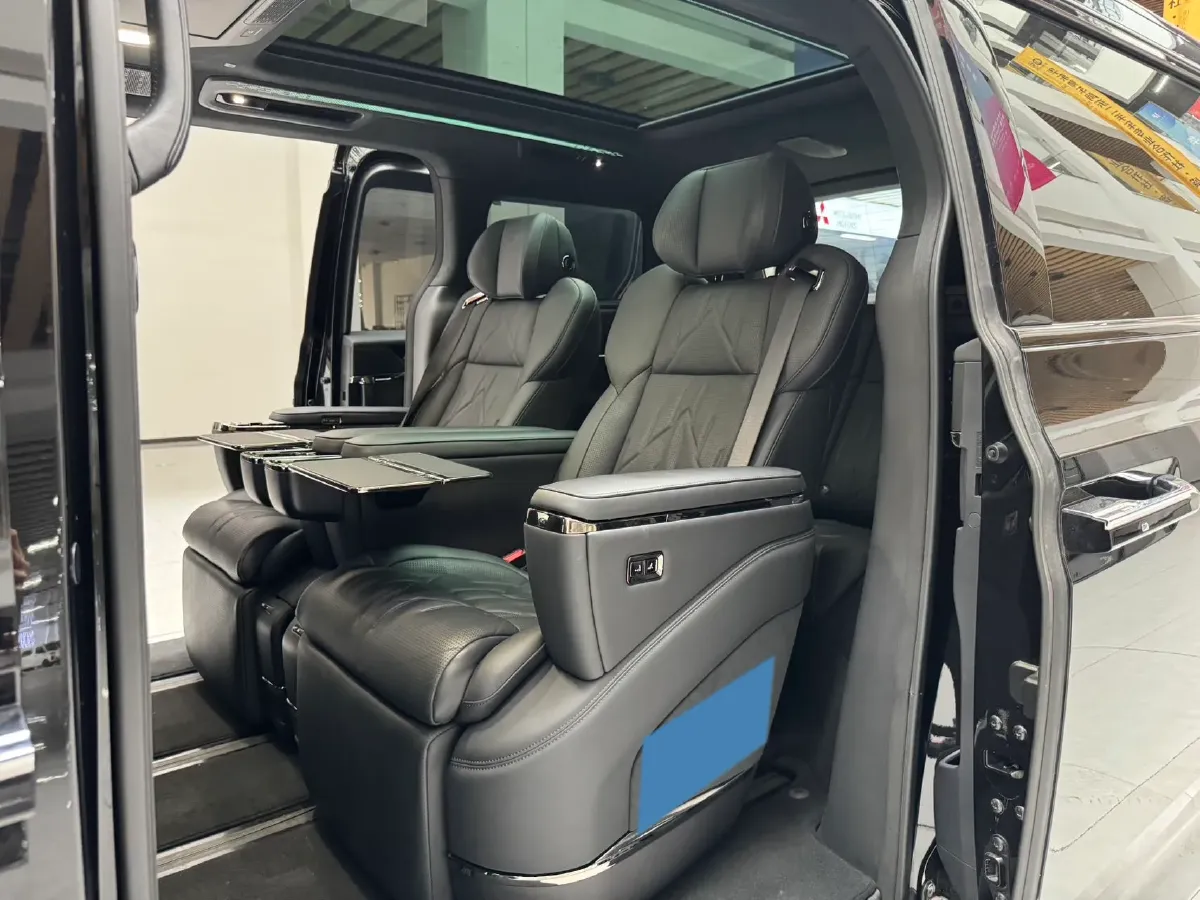 2024 Zeekr 009 BEV 108KWH,autocango,china used car exporter,china ev exporter,chinese used car exporter,chinese used ev exporter