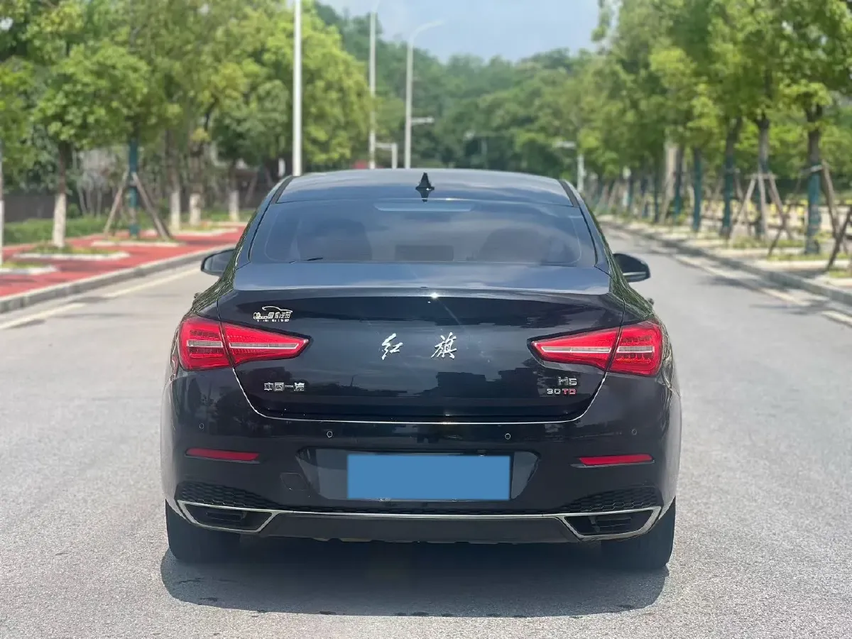 2019 HongQi H5 1.8T 180HP L4 6AT,autocango,china used car exporter,china ev exporter,chinese used car exporter,chinese used ev exporter