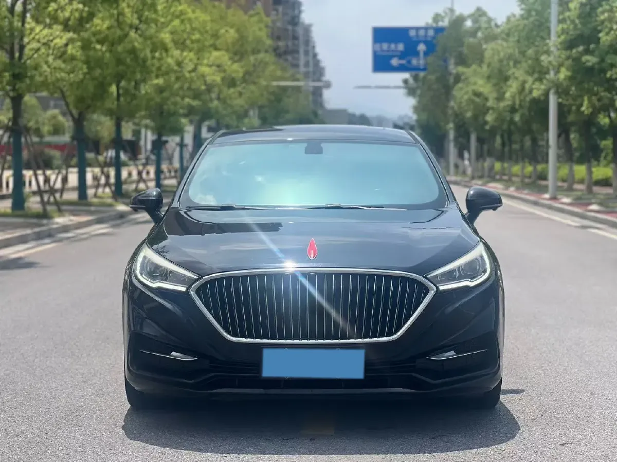 2019 HongQi H5 1.8T 180HP L4 6AT,autocango,china used car exporter,china ev exporter,chinese used car exporter,chinese used ev exporter