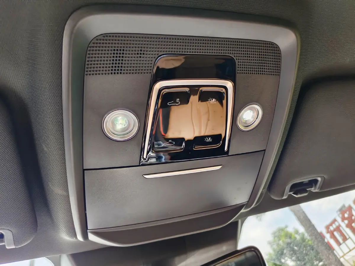 2022 Hyundai Tucson 2.0L 150HP L4 6AT Hybrid,autocango,china used car exporter,china ev exporter,chinese used car exporter,chinese used ev exporter