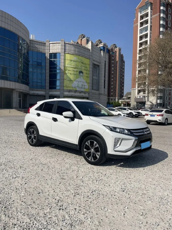 2018 Mitsubishi Eclipse Cross 1.5T 170HP L4 CVT,autocango,china used car exporter,china ev exporter,chinese used car exporter,chinese used ev exporter
