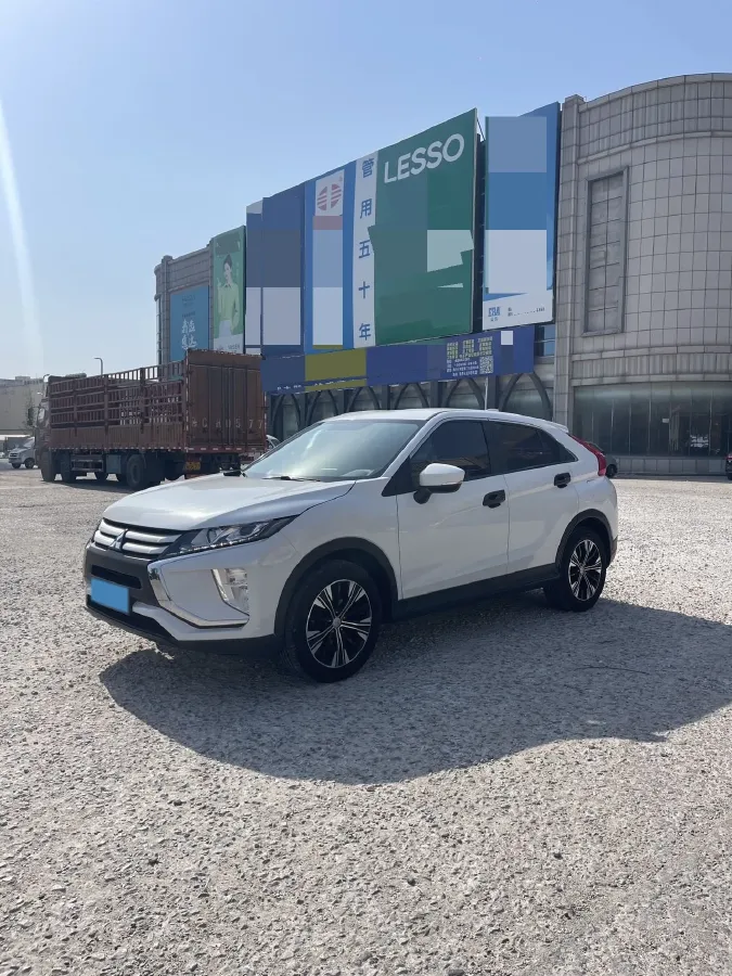 2018 Mitsubishi Eclipse Cross 1.5T 170HP L4 CVT,autocango,china used car exporter,china ev exporter,chinese used car exporter,chinese used ev exporter