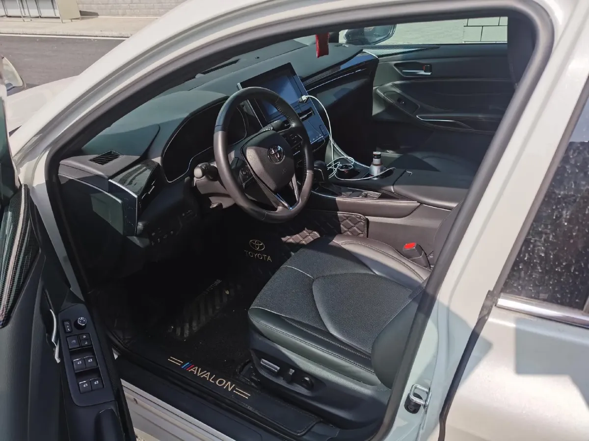 2023 Toyota Avalon 2.0L 177HP L4 CVT,autocango,china used car exporter,china ev exporter,chinese used car exporter,chinese used ev exporter