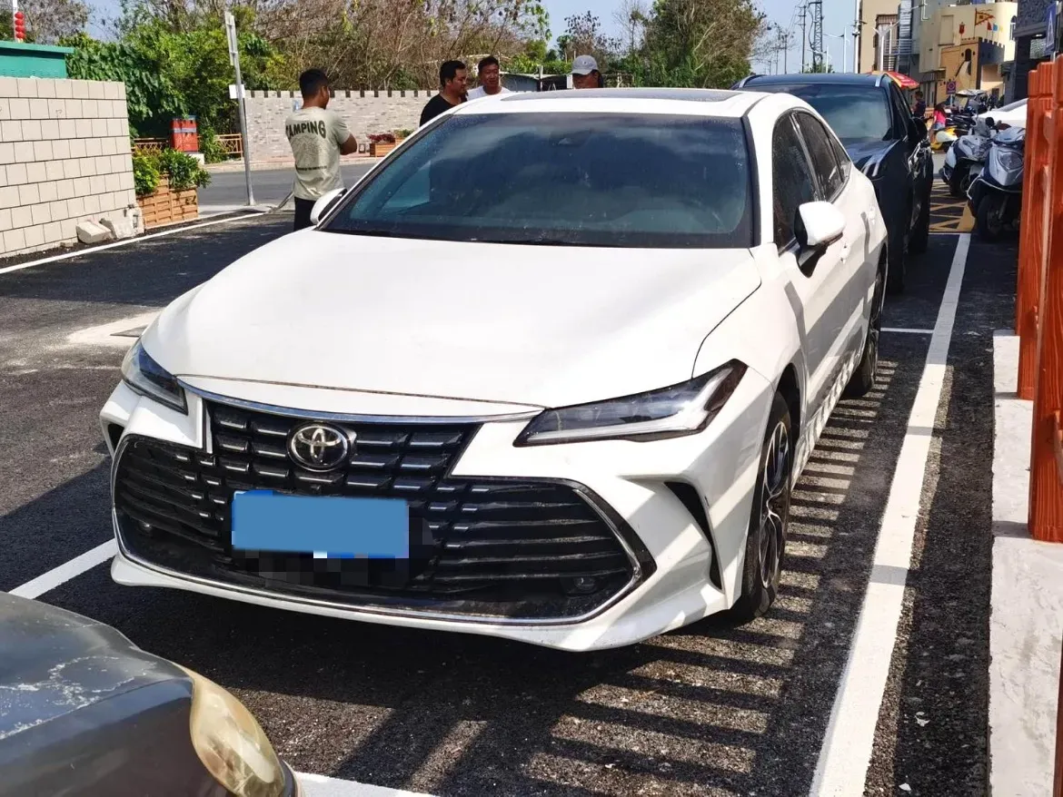 2023 Toyota Avalon 2.0L 177HP L4 CVT,autocango,china used car exporter,china ev exporter,chinese used car exporter,chinese used ev exporter