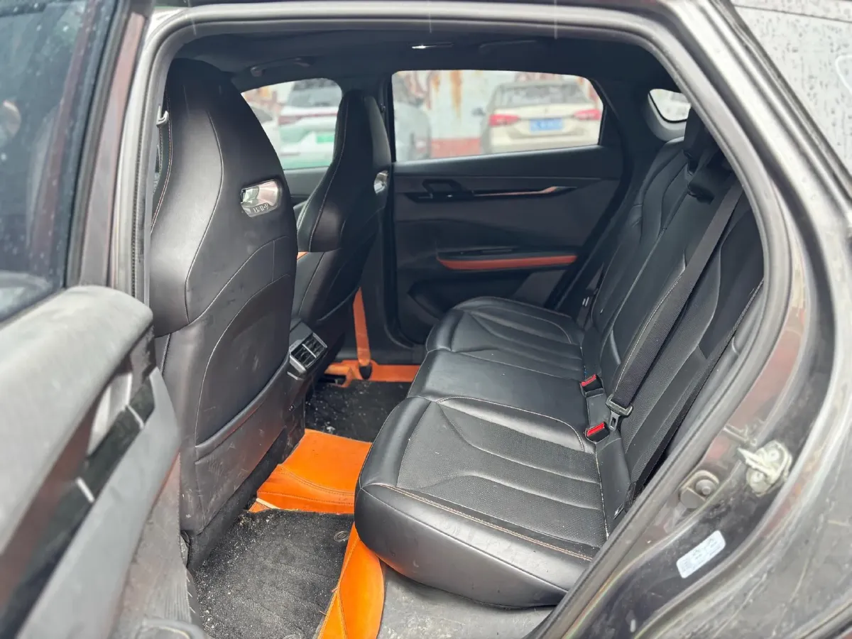 2023 ChangAn UNI-V 1.5T 188HP L4 7DCT,autocango,china used car exporter,china ev exporter,chinese used car exporter,chinese used ev exporter