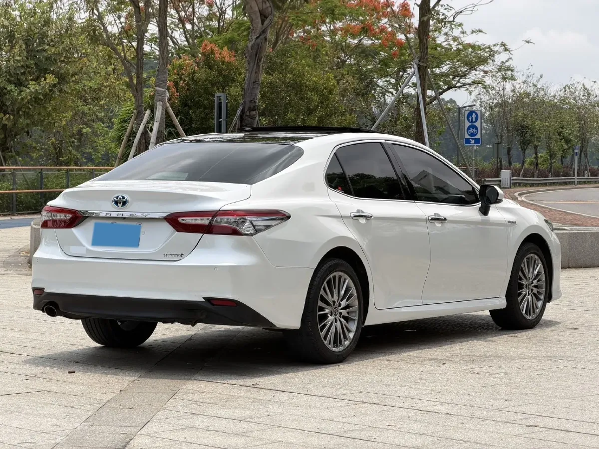2019 Toyota Camry 2.5L 178HP L4 E-CVT Hybrid,autocango,china used car exporter,china ev exporter,chinese used car exporter,chinese used ev exporter