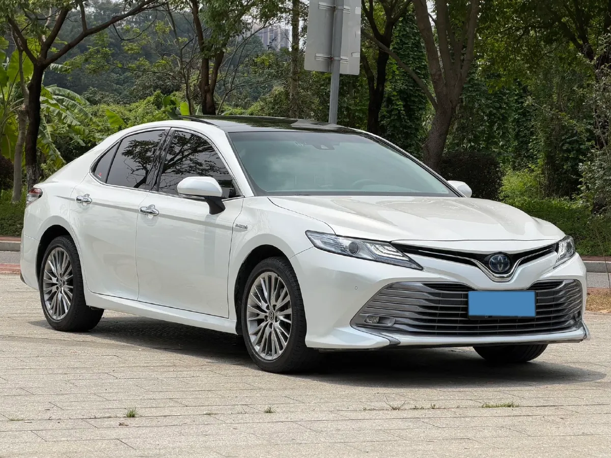 2019 Toyota Camry 2.5L 178HP L4 E-CVT Hybrid,autocango,china used car exporter,china ev exporter,chinese used car exporter,chinese used ev exporter