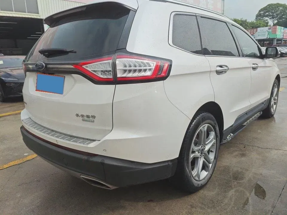 2018 Ford Edge 2.0T 245HP L4 6AT,autocango,china used car exporter,china ev exporter,chinese used car exporter,chinese used ev exporter