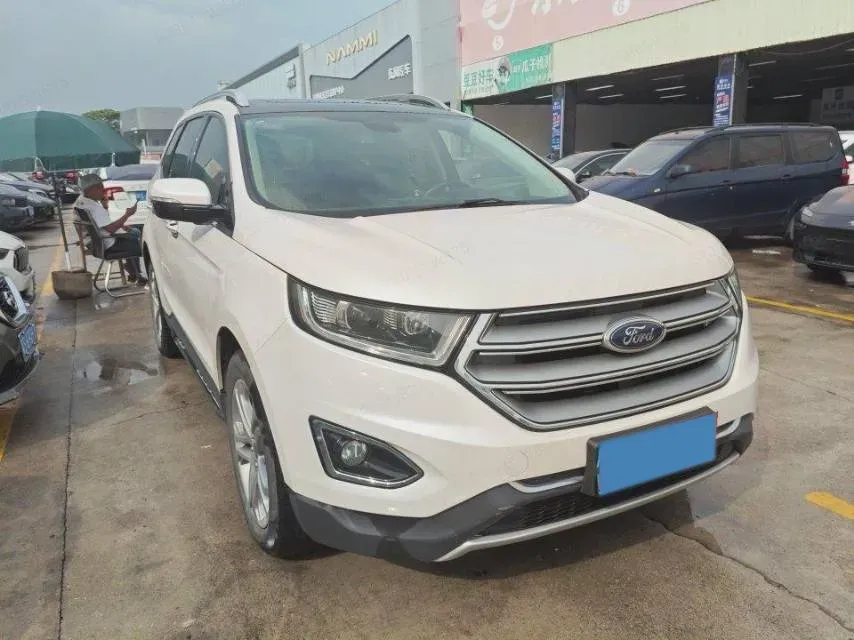 2018 Ford Edge 2.0T 245HP L4 6AT,autocango,china used car exporter,china ev exporter,chinese used car exporter,chinese used ev exporter