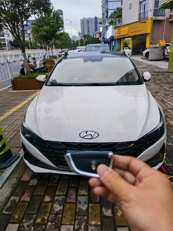 2021 Hyundai Elantra 1.5L 115HP L4 CVT,autocango,china used car exporter,china ev exporter,chinese used car exporter,chinese used ev exporter