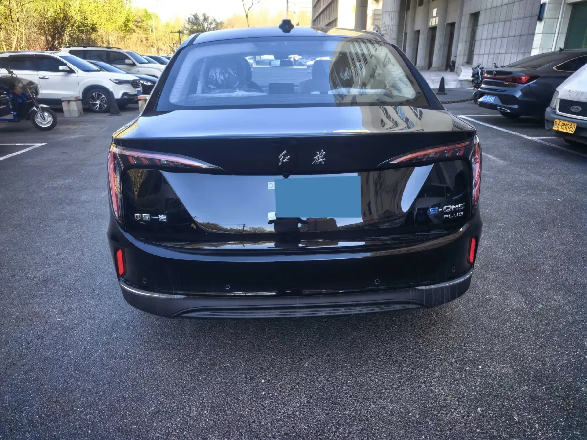 2025 HongQi E-QM5 BEV,autocango,china used car exporter,china ev exporter,chinese used car exporter,chinese used ev exporter