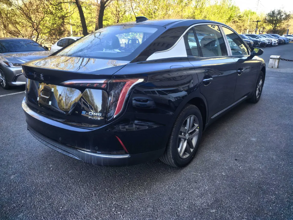 2025 HongQi E-QM5 BEV,autocango,china used car exporter,china ev exporter,chinese used car exporter,chinese used ev exporter