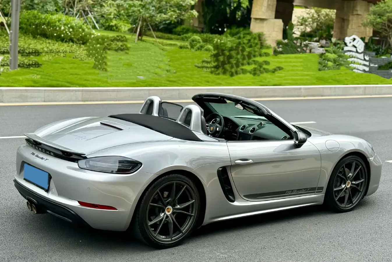 2019 Porsche 718 2.0T 300HP H4 7DCT,autocango,china used car exporter,china ev exporter,chinese used car exporter,chinese used ev exporter