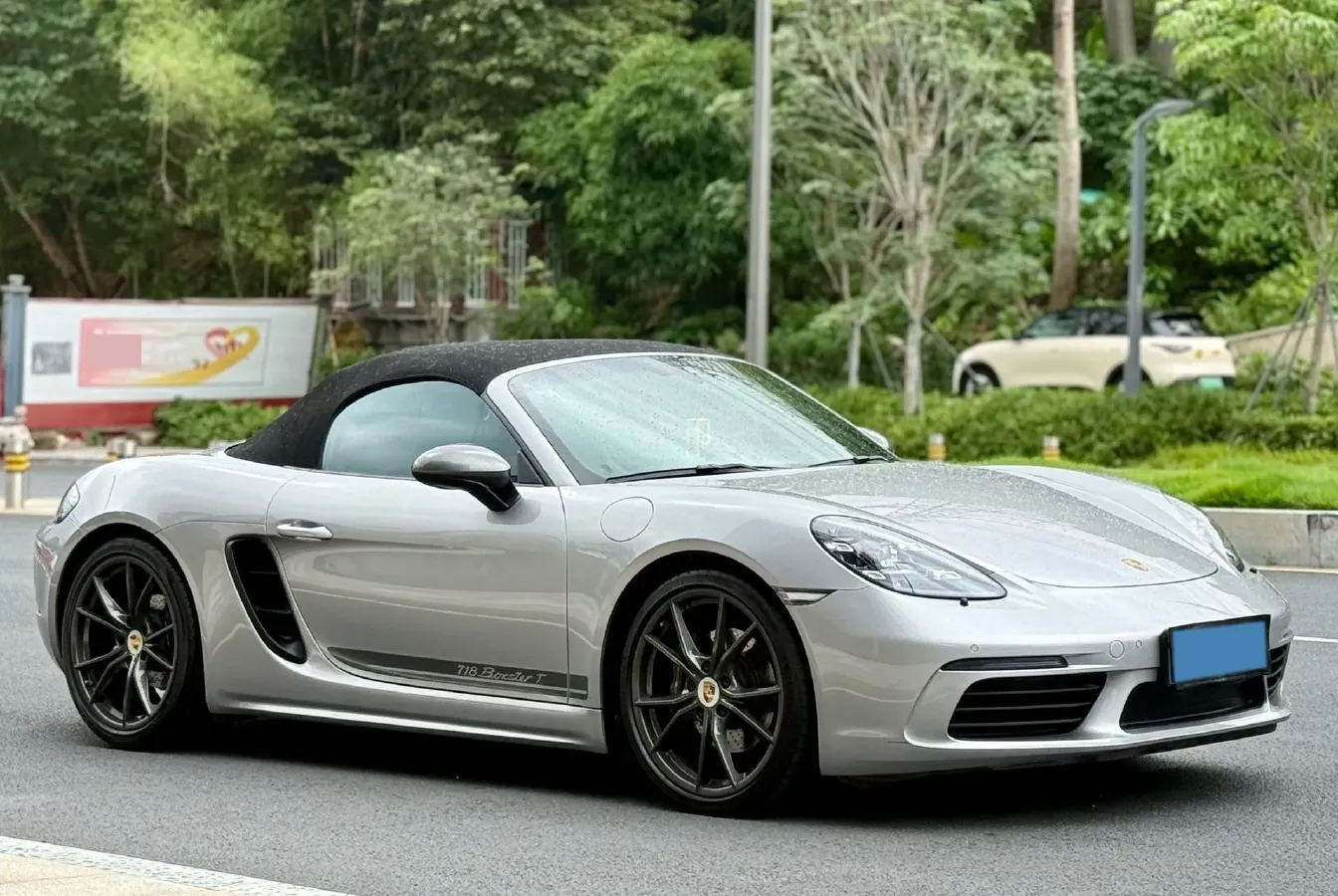 2019 Porsche 718 2.0T 300HP H4 7DCT,autocango,china used car exporter,china ev exporter,chinese used car exporter,chinese used ev exporter
