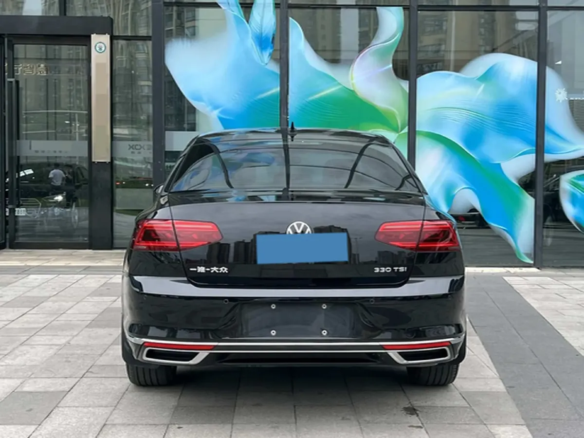 2021 Volkswagen Magotan 2.0T 186HP L4 7DCT,autocango,china used car exporter,china ev exporter,chinese used car exporter,chinese used ev exporter