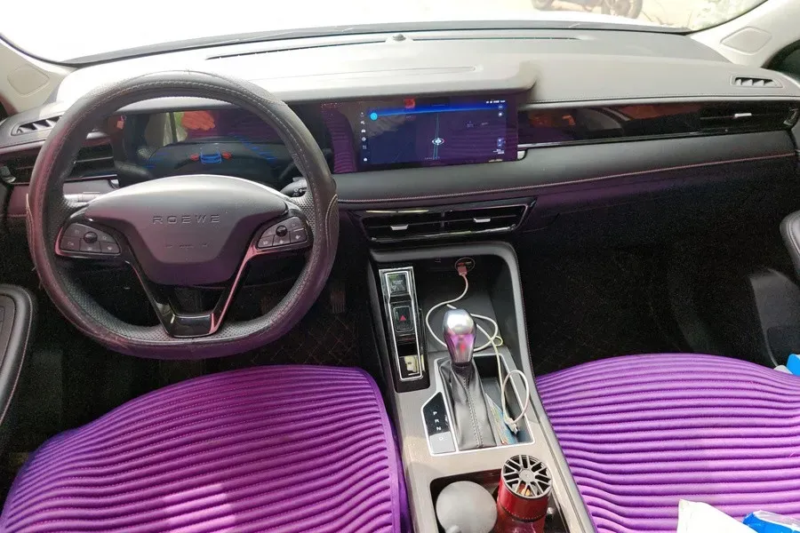 2023 Roewe i5 1.5L 129HP L4 CVT,autocango,china used car exporter,china ev exporter,chinese used car exporter,chinese used ev exporter