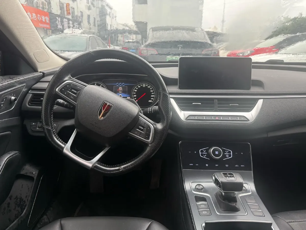 2022 HongQi H5 1.5T 169HP L4 7DCT,autocango,china used car exporter,china ev exporter,chinese used car exporter,chinese used ev exporter