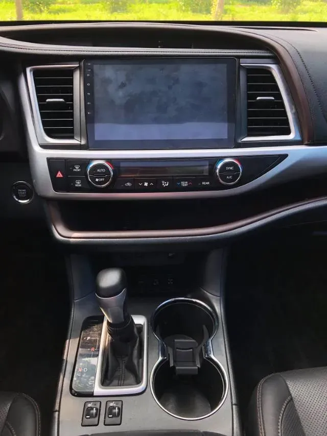 2018 Toyota Highlander 2.0T 220HP L4 6AT,autocango,china used car exporter,china ev exporter,chinese used car exporter,chinese used ev exporter