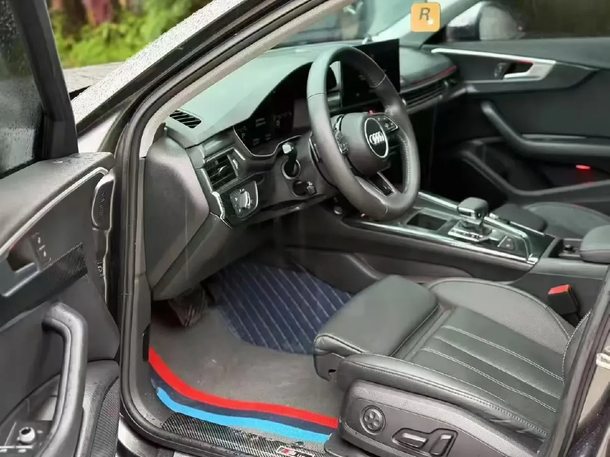 2020 Audi A4L 2.0T 190HP L4 7DCT,autocango,china used car exporter,china ev exporter,chinese used car exporter,chinese used ev exporter