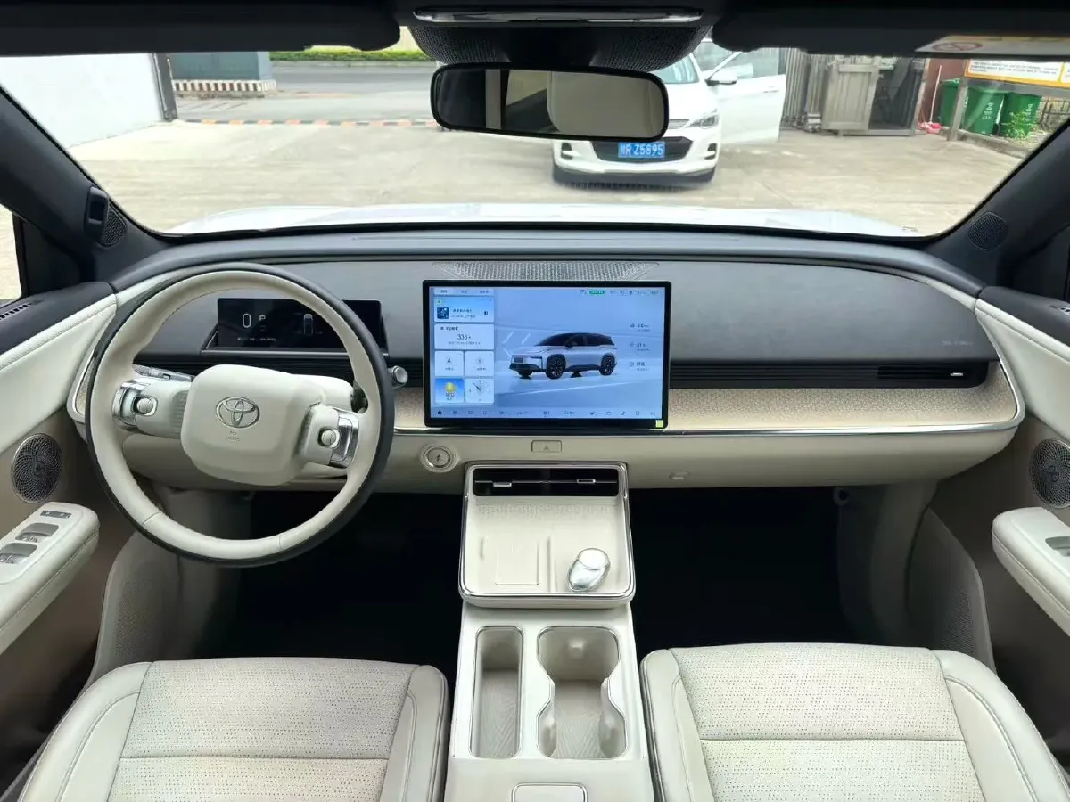 2025 Toyota BZ3X BEV 58.37KWH,autocango,china used car exporter,china ev exporter,chinese used car exporter,chinese used ev exporter