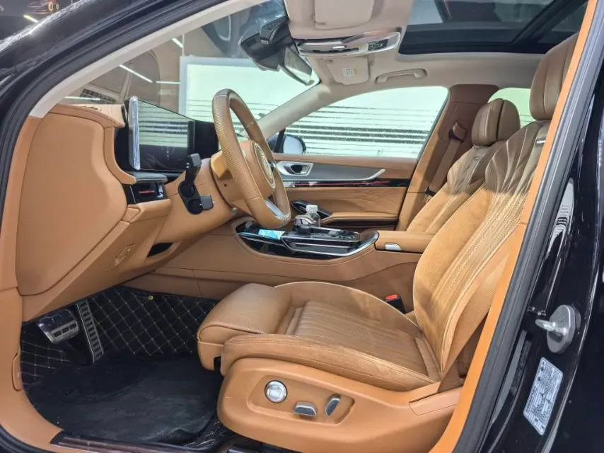 2024 HongQi H9 2.0T 252HP L4 7DCT,autocango,china used car exporter,china ev exporter,chinese used car exporter,chinese used ev exporter