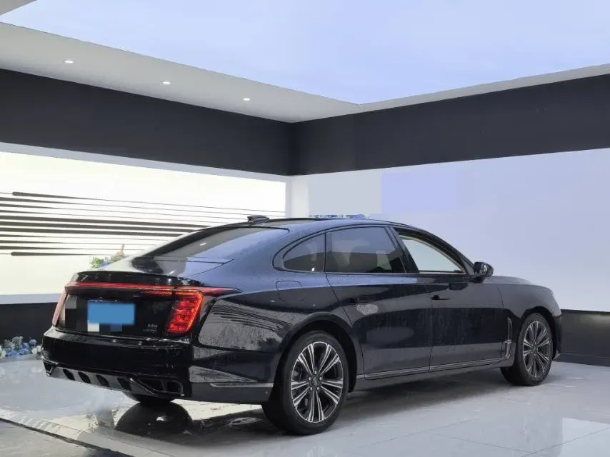 2024 HongQi H9 2.0T 252HP L4 7DCT,autocango,china used car exporter,china ev exporter,chinese used car exporter,chinese used ev exporter