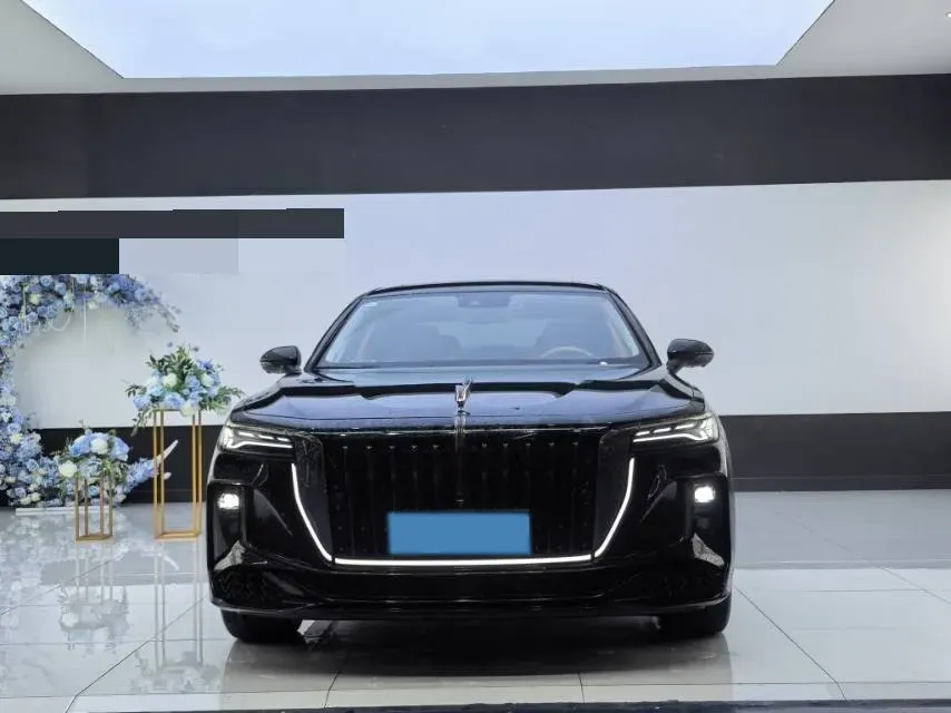 2024 HongQi H9 2.0T 252HP L4 7DCT,autocango,china used car exporter,china ev exporter,chinese used car exporter,chinese used ev exporter