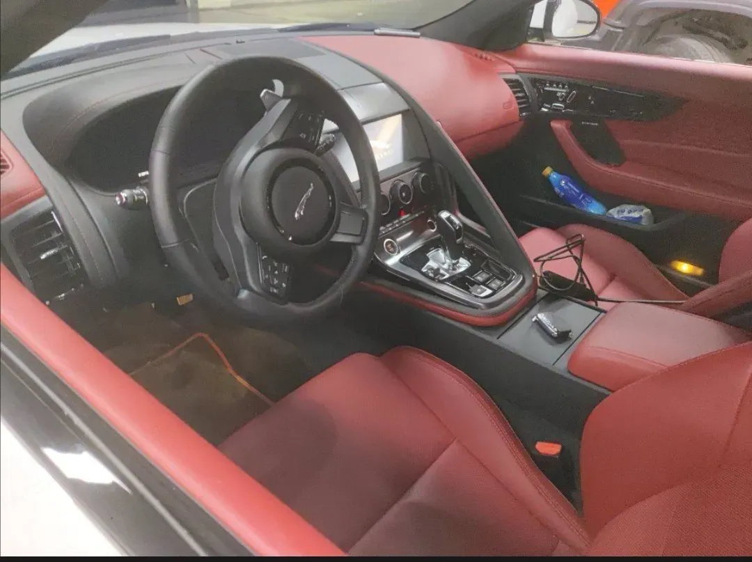 2024 Jaguar F-TYPE 2.0T 300HP L4 8AT,autocango,china used car exporter,china ev exporter,chinese used car exporter,chinese used ev exporter