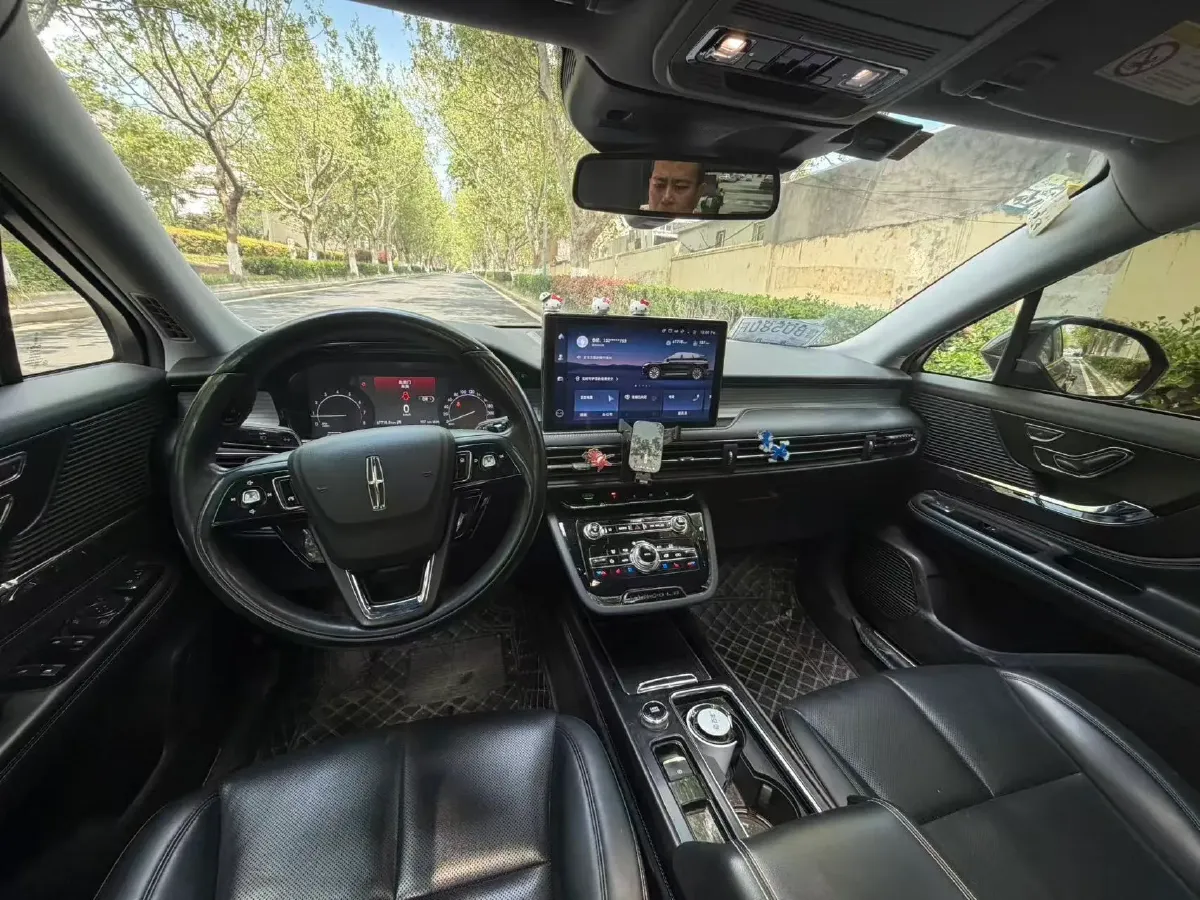 2020 Lincoln Corsair 2.0T 245HP L4 8AT,autocango,china used car exporter,china ev exporter,chinese used car exporter,chinese used ev exporter