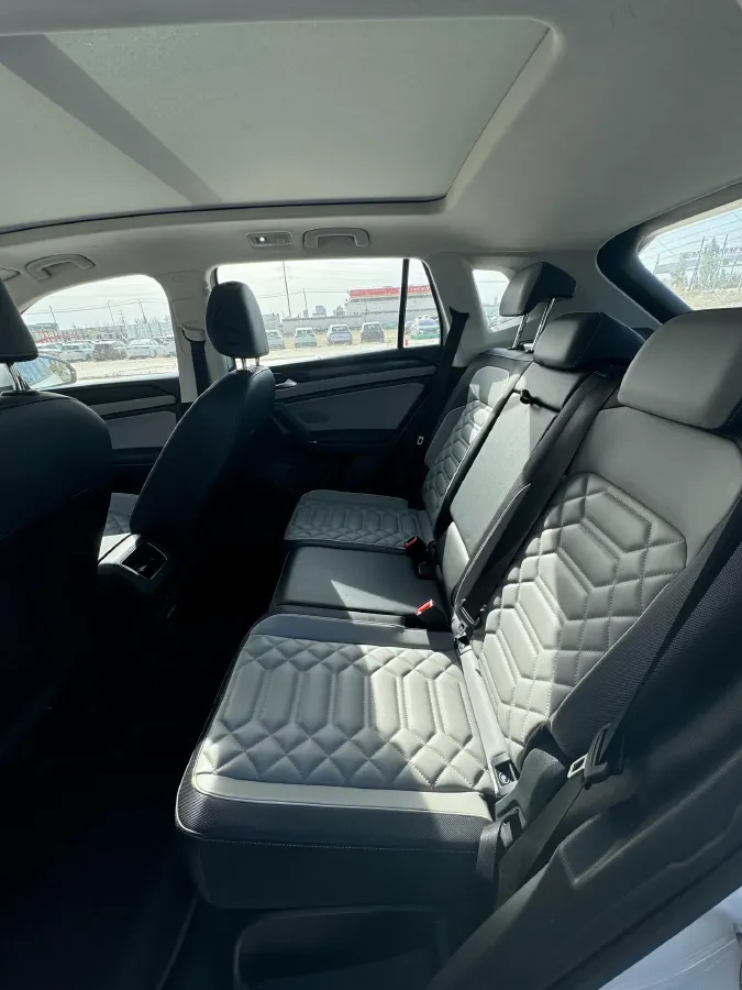 2023 Volkswagen Tayron 1.4T 150HP L4 7DCT,autocango,china used car exporter,china ev exporter,chinese used car exporter,chinese used ev exporter