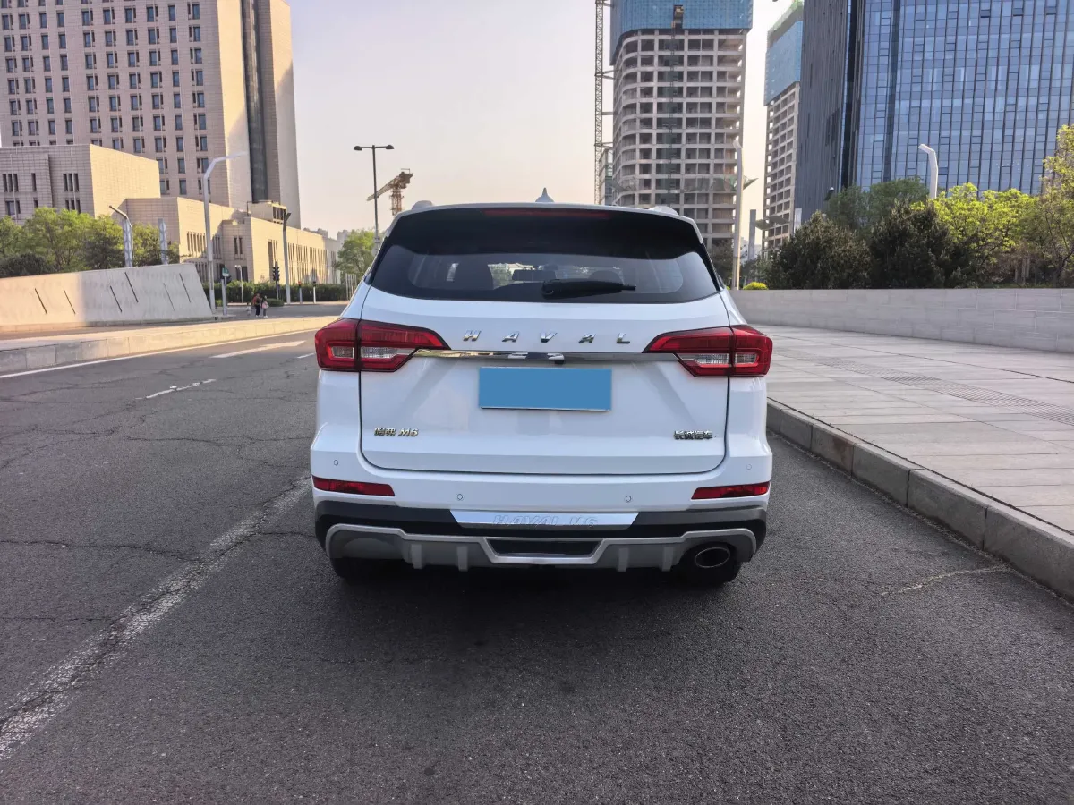 2018 Haval M6 1.5T 150HP L4 7DCT,autocango,china used car exporter,china ev exporter,chinese used car exporter,chinese used ev exporter