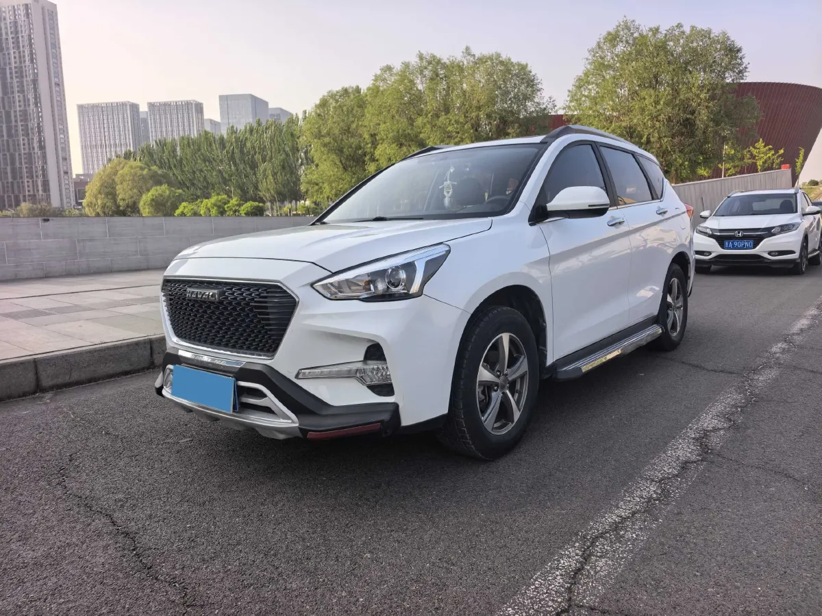 2018 Haval M6 1.5T 150HP L4 7DCT,autocango,china used car exporter,china ev exporter,chinese used car exporter,chinese used ev exporter