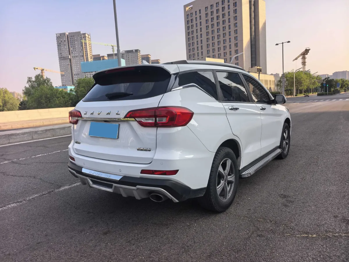 2018 Haval M6 1.5T 150HP L4 7DCT,autocango,china used car exporter,china ev exporter,chinese used car exporter,chinese used ev exporter