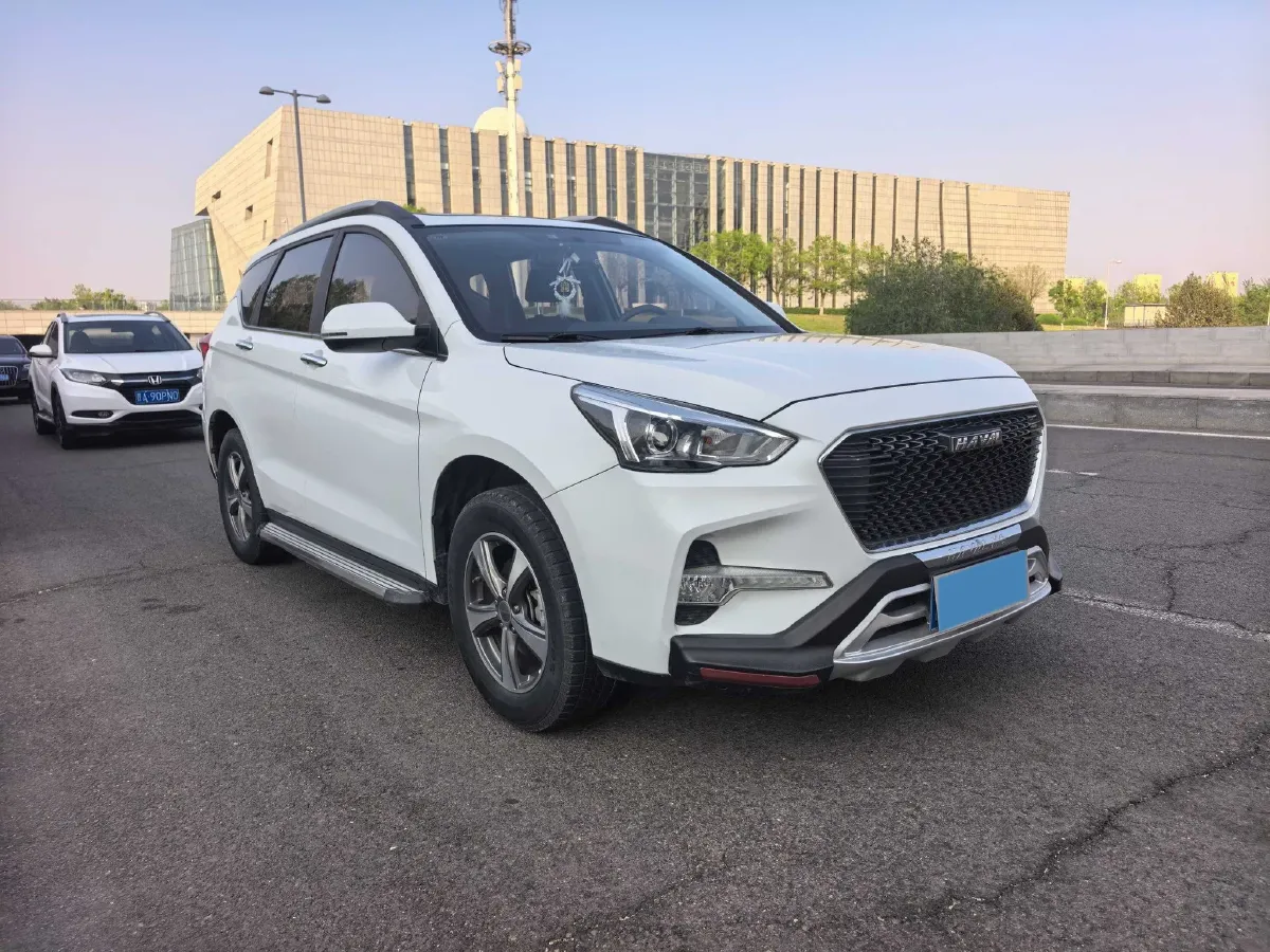 2018 Haval M6 1.5T 150HP L4 7DCT,autocango,china used car exporter,china ev exporter,chinese used car exporter,chinese used ev exporter