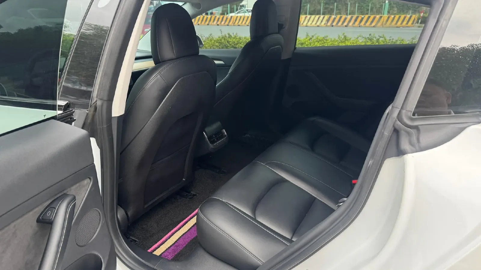 2022 Tesla Model 3 BEV 60KWH,autocango,china used car exporter,china ev exporter,chinese used car exporter,chinese used ev exporter