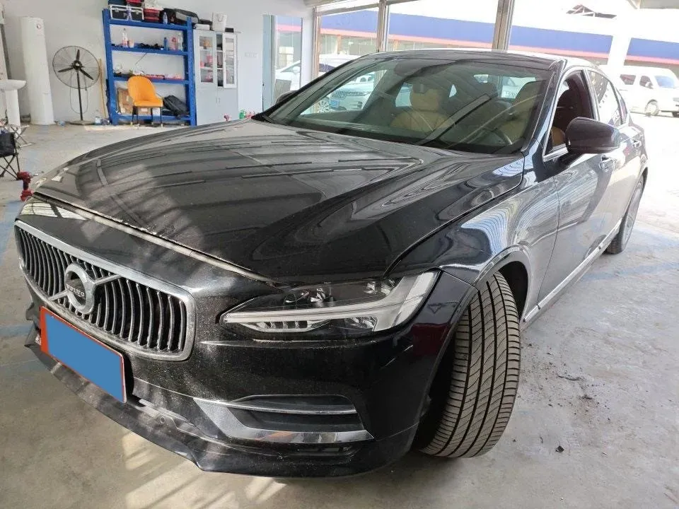 2019 Infiniti Q70 2.0T 211HP L4 7AT,autocango,china used car exporter,china ev exporter,chinese used car exporter,chinese used ev exporter