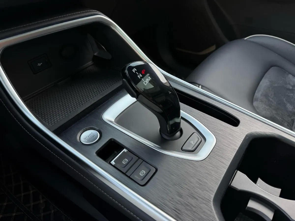 2021 Haval H6 1.5T 150HP L4 7DCT,autocango,china used car exporter,china ev exporter,chinese used car exporter,chinese used ev exporter