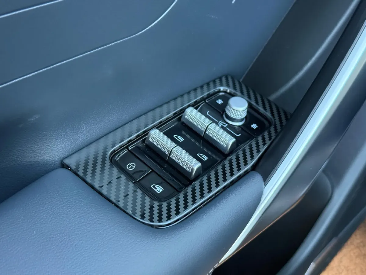 2023 Geely StarRay 1.5T 181HP L4 7DCT,autocango,china used car exporter,china ev exporter,chinese used car exporter,chinese used ev exporter