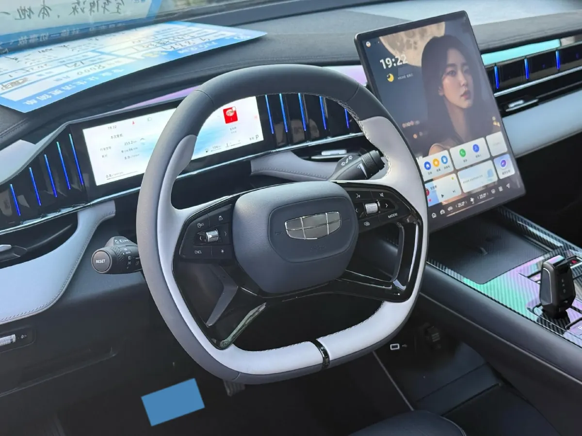 2023 Geely StarRay 1.5T 181HP L4 7DCT,autocango,china used car exporter,china ev exporter,chinese used car exporter,chinese used ev exporter