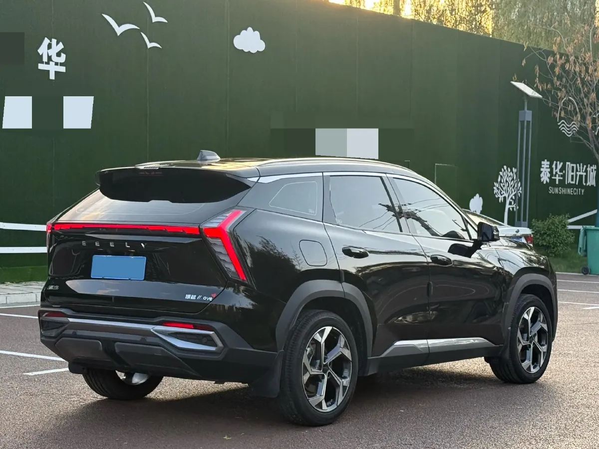 2023 Geely StarRay 1.5T 181HP L4 7DCT,autocango,china used car exporter,china ev exporter,chinese used car exporter,chinese used ev exporter