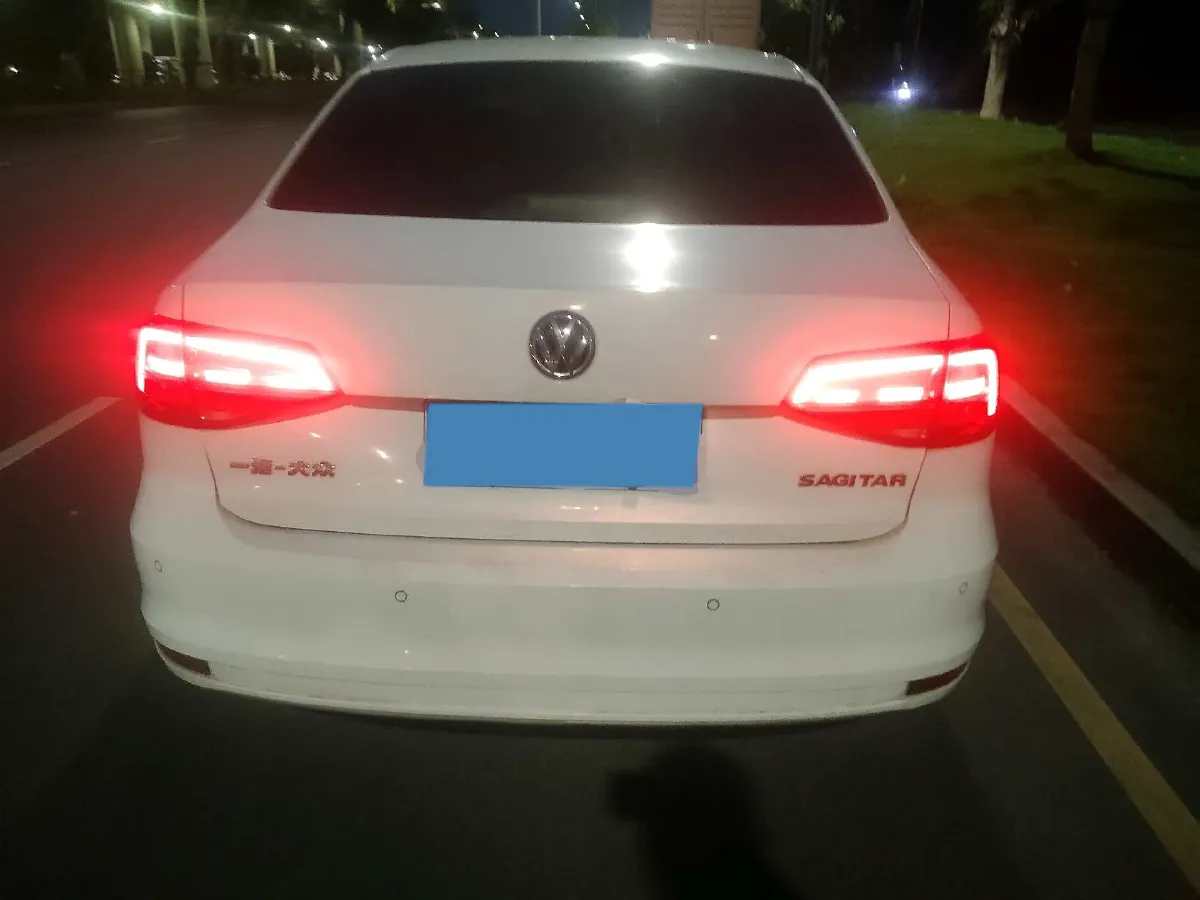 2018 KingLong KaiTe 2.3T 110HP L4 5MT,autocango,china used car exporter,china ev exporter,chinese used car exporter,chinese used ev exporter