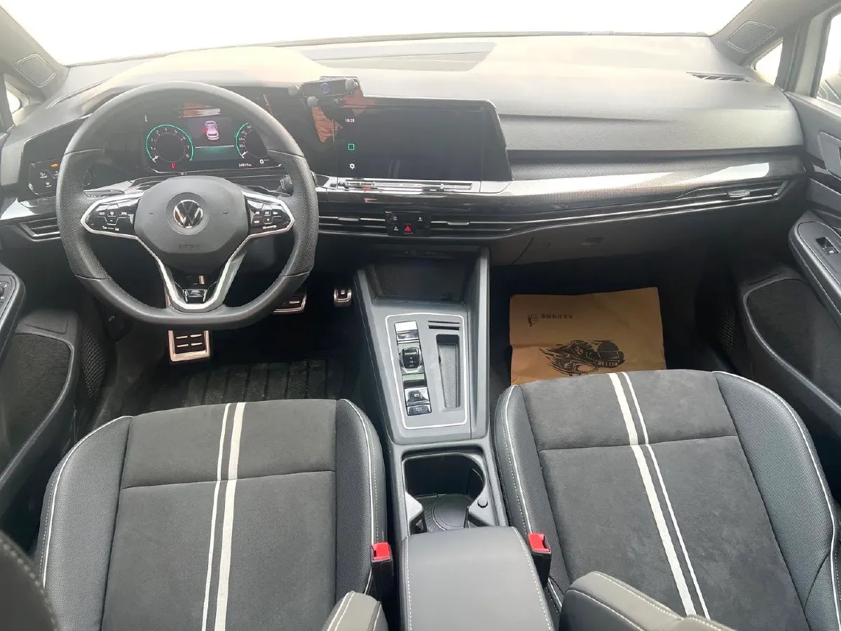 2021 Volkswagen Golf 1.4T 150HP L4 7DCT,autocango,china used car exporter,china ev exporter,chinese used car exporter,chinese used ev exporter