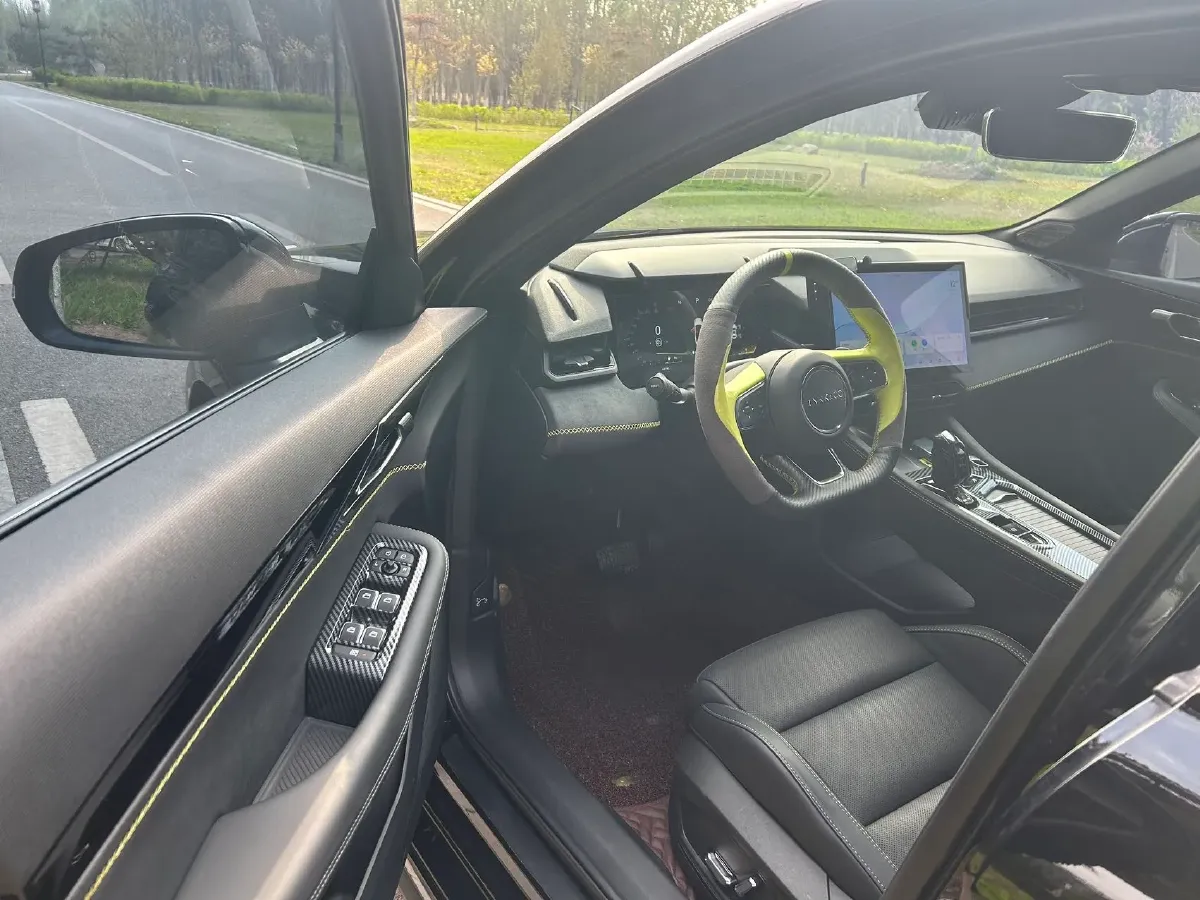 2023 LYNK&CO 03 2.0T 254HP L4 7DCT,autocango,china used car exporter,china ev exporter,chinese used car exporter,chinese used ev exporter