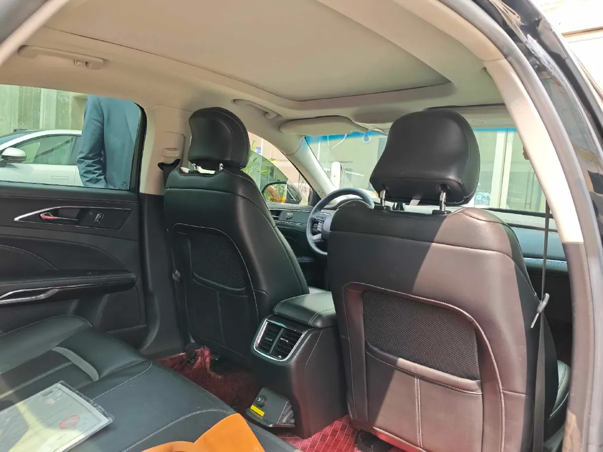 2018 Ford Taurus 2.0T 234HP L4 6AT,autocango,china used car exporter,china ev exporter,chinese used car exporter,chinese used ev exporter